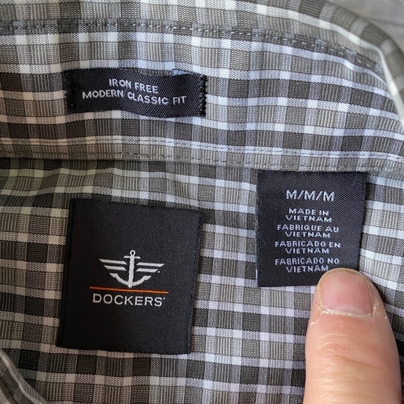 Dockers Men's Classic Fit Gray Checker Long Sleeve Button Up Shirt Size Medium - Picture 6 of 12
